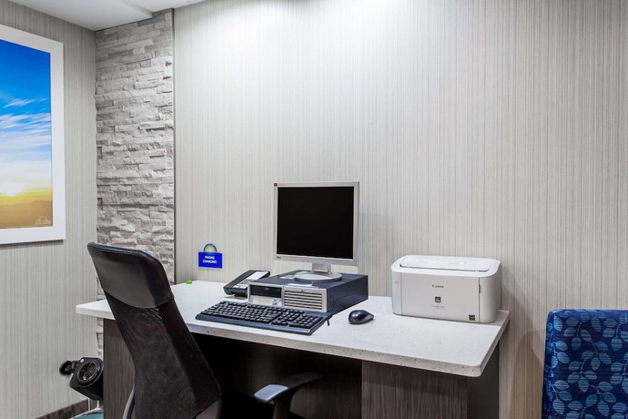 Imagen de los interiores del Hotel Days Inn by Wyndham Wilmington/Brandywine. Foto 20