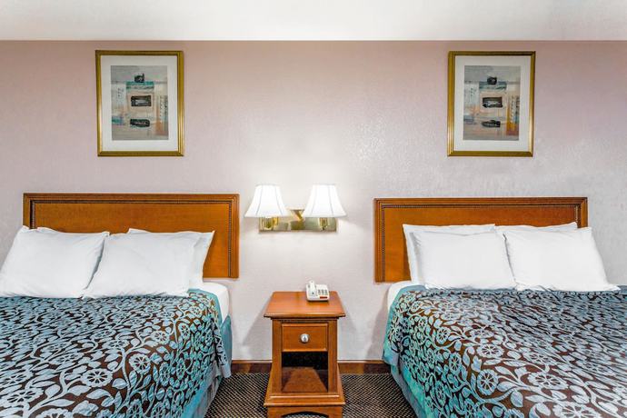 Imagen de la habitación del Hotel Days Inn by Wyndham Wurtsboro. Foto 7