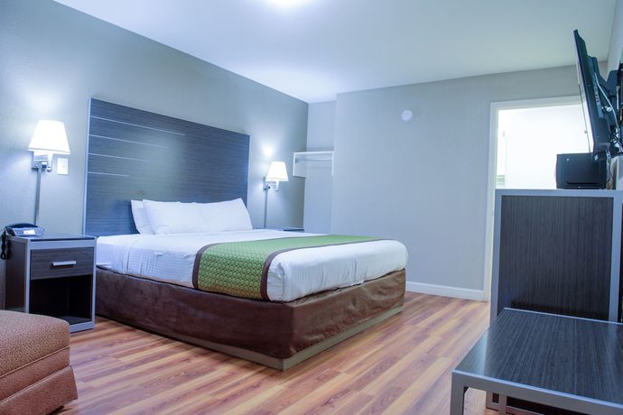 Imagen de la habitación del Hotel Days Inn y Suites by Wyndham Athens, Alabama. Foto 6