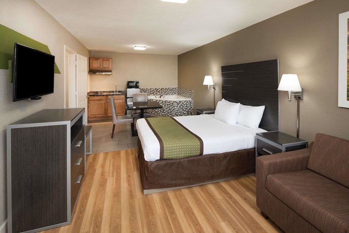Imagen de la habitación del Hotel Days Inn y Suites by Wyndham Athens, Alabama. Foto 10