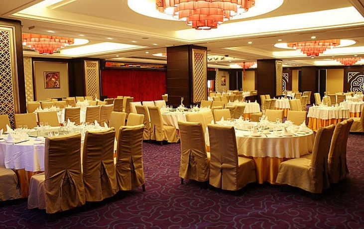 Imagen del bar/restaurante del Hotel Days Jindu Fuzhou. Foto 6