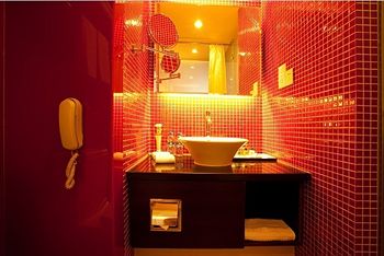 Imagen de la habitación del Hotel Days Luohu. Foto 16