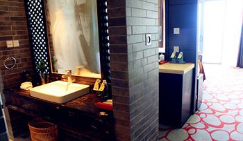 Imagen de la habitación del Hotel Days Suites Yangjiang. Foto 7