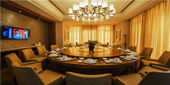 Imagen del bar/restaurante del Hotel Days and Suites Sichuan Jiangyou. Foto 9