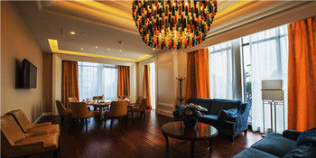 Imagen de la habitación del Hotel Days and Suites Sichuan Jiangyou. Foto 12