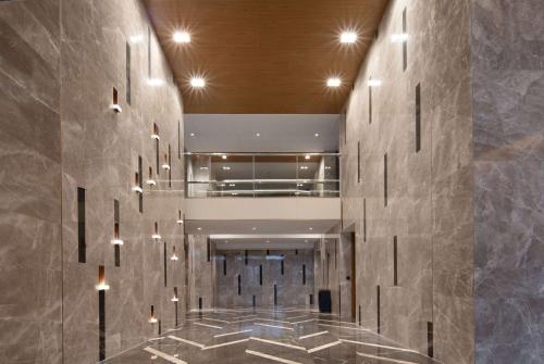 Imagen general del Hotel Days by Wyndham Chongqing Chenjiaping. Foto 1