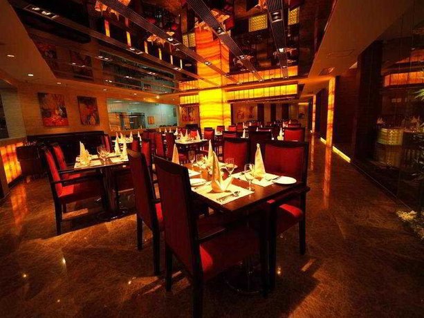 Imagen del bar/restaurante del Hotel Days by Wyndham Shanghai Hongkou Fortune. Foto 2