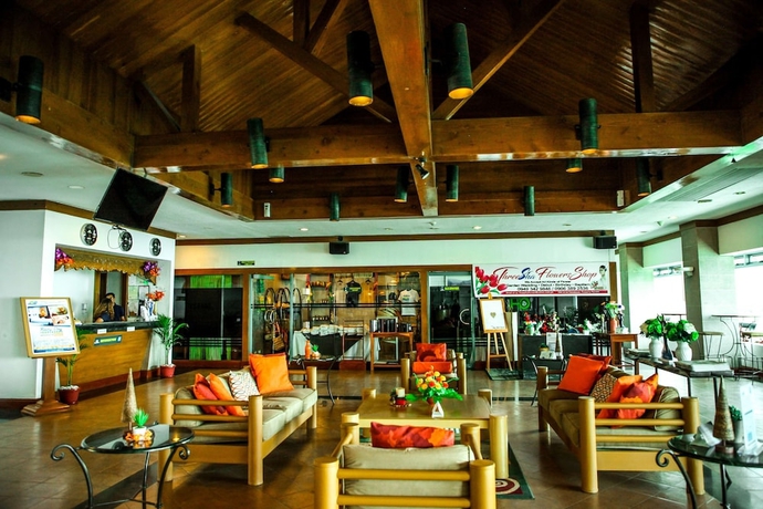 Imagen de los interiores del Hotel Days by Wyndham Tagaytay. Foto 15