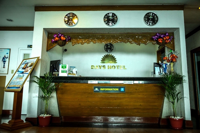 Imagen de los interiores del Hotel Days by Wyndham Tagaytay. Foto 16