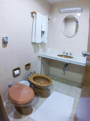 Imagen de la habitación del Hotel Days inn by Wyndham Uberl&acirc;ndia. Foto 12