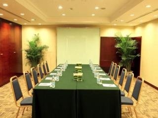 Imagen de los interiores del Hotel DaysInn Business Place YinFeng. Foto 6