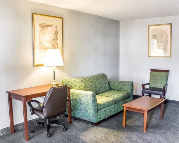 Imagen de la habitación del Hotel Dayspring Extended Stay. Foto 14