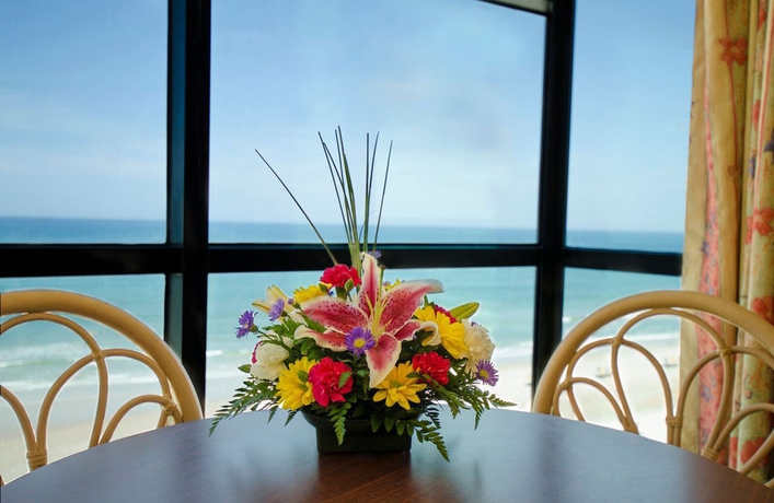Imagen de la habitación del Hotel Daytona Beach Oceanside Inn. Foto 3