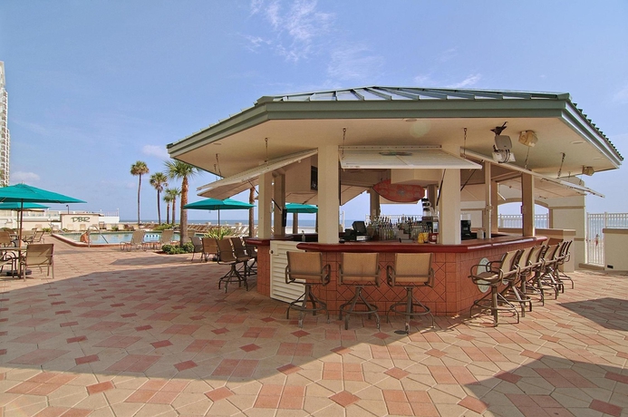 Imagen del bar/restaurante del Hotel Daytona Beach Resort & Conference Center. Foto 4