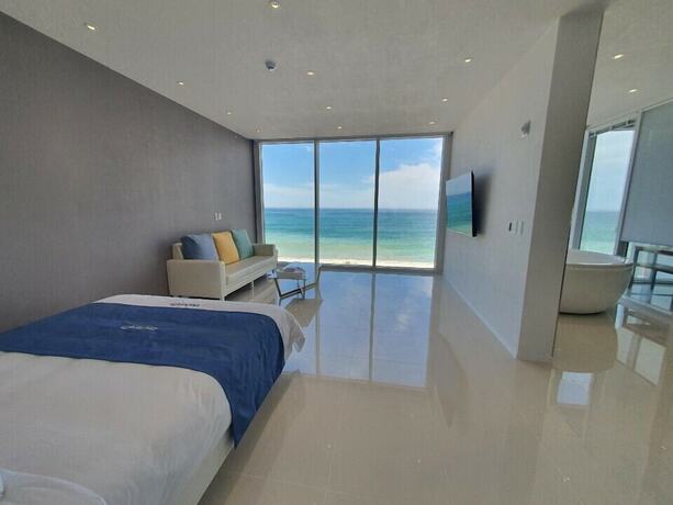 Imagen de la habitación del Hotel Daytona Pool Villa. Foto 14