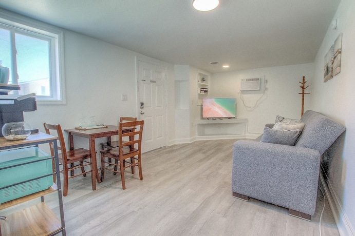 Imagen de la habitación del Hotel Daytona Shores Inn and Suites. Foto 4