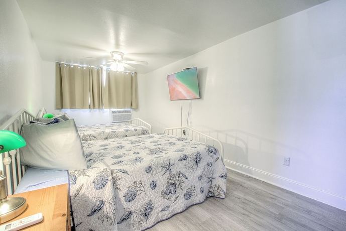 Imagen de la habitación del Hotel Daytona Shores Inn and Suites. Foto 5