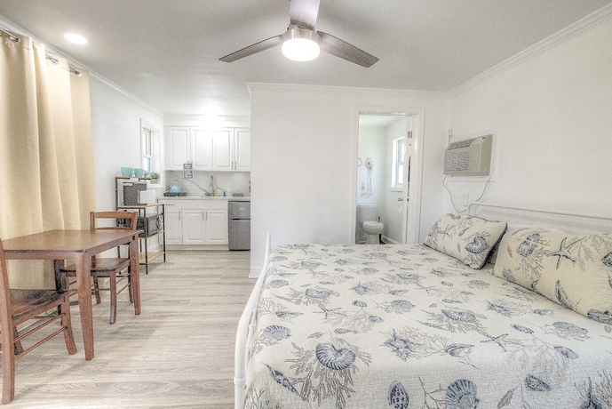 Imagen de la habitación del Hotel Daytona Shores Inn and Suites. Foto 8