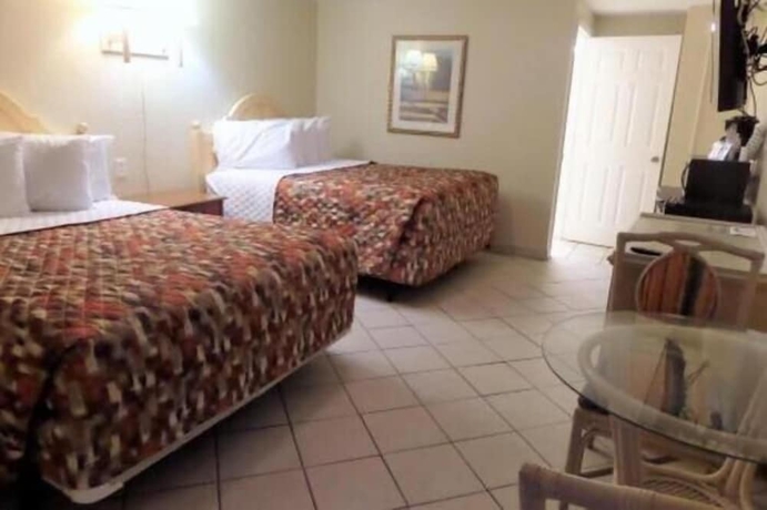 Imagen de la habitación del Hotel Daytona Shores Inn and Suites. Foto 10