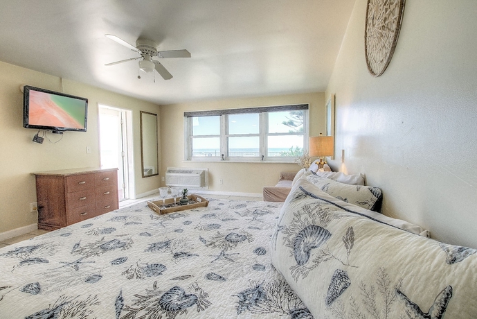 Imagen de la habitación del Hotel Daytona Shores Inn and Suites. Foto 14