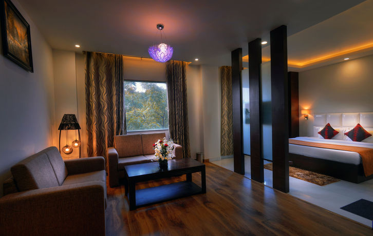 Imagen de los interiores del Hotel Dazzle Agra. Foto 14