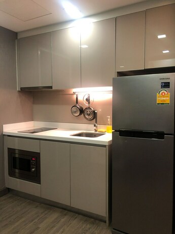 Imagen de la habitación del Hotel Dazzle Residence. Foto 21