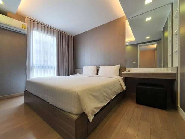 Imagen de la habitación del Hotel Dazzle Residence. Foto 25