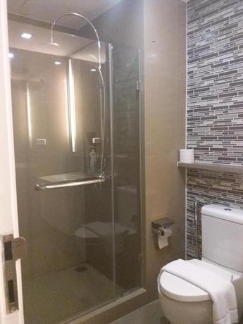 Imagen de la habitación del Hotel Dazzle Sukhumvit 7. Foto 6