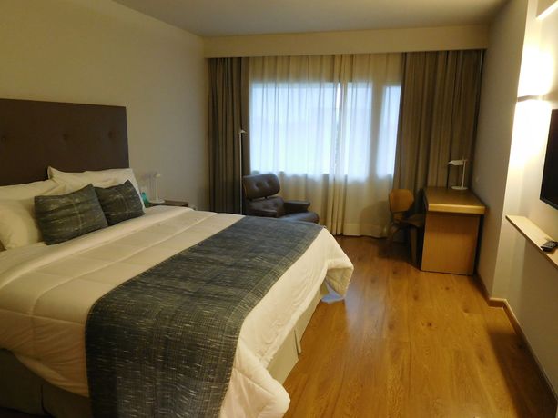 Imagen de la habitación del Hotel Dazzler Asuncion. Foto 9