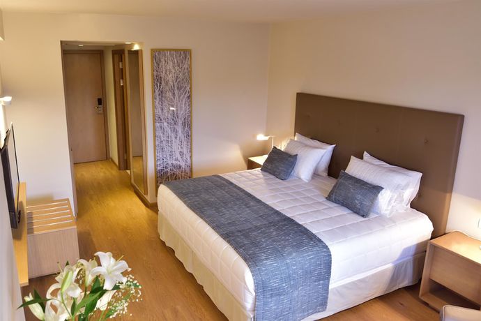 Imagen de la habitación del Hotel Dazzler Asuncion. Foto 16