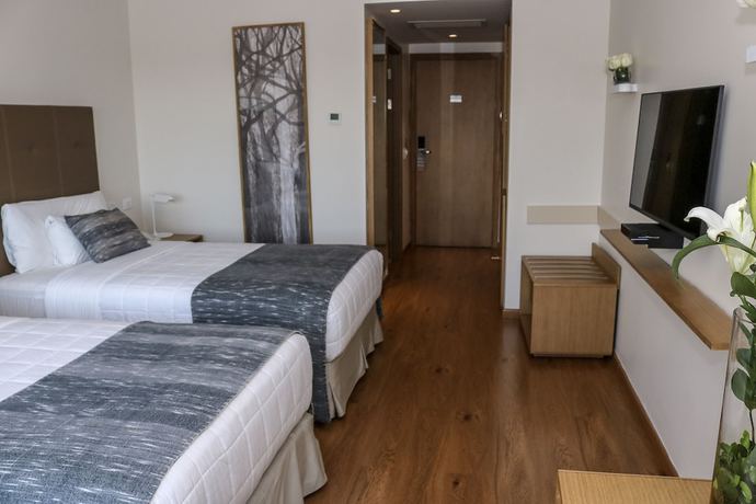 Imagen de la habitación del Hotel Dazzler Asuncion. Foto 18