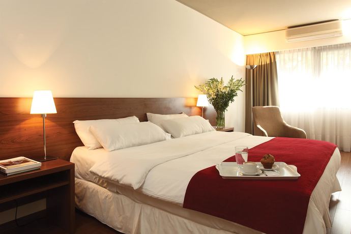 Imagen de la habitación del Hotel Dazzler By Wyndham Buenos Aires Maipu. Foto 3