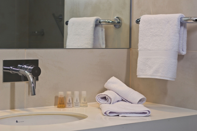 Imagen de la habitación del Hotel Dazzler By Wyndham Lima Miraflores. Foto 5