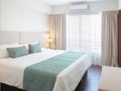 Imagen de la habitación del Hotel Dazzler Flats San Telmo. Foto 3