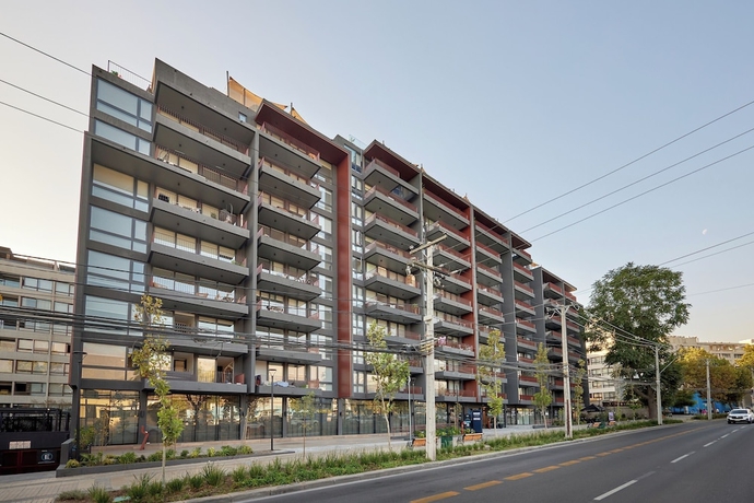 Imagen general del Hotel Dazzler Residences by Wyndham Santiago Las Condes. Foto 1