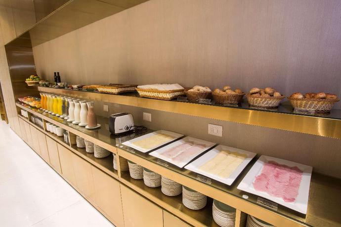 Imagen del bar/restaurante del Hotel Dazzler by Wyndham Lima San Isidro. Foto 4