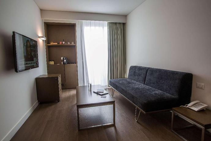 Imagen de la habitación del Hotel Dazzler by Wyndham Lima San Isidro. Foto 17