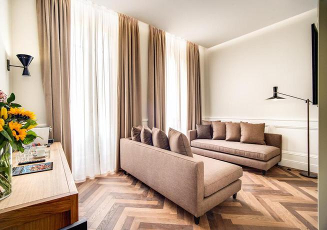 Imagen general del Hotel Dbh Duomo Boutique Lake Como. Foto 3