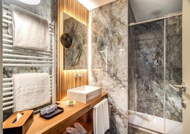 Imagen general del Hotel Dbh Duomo Boutique Lake Como. Foto 13