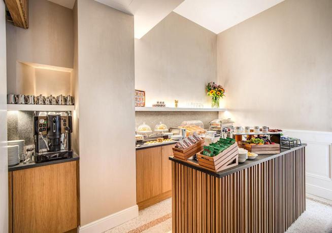 Imagen general del Hotel Dbh Duomo Boutique Lake Como. Foto 14