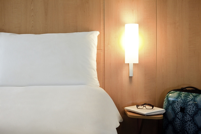 Imagen de la habitación del Hotel Dc International. Foto 5