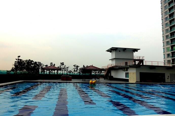 Imagen de la piscina del Hotel D'carlton Resort. Foto 33