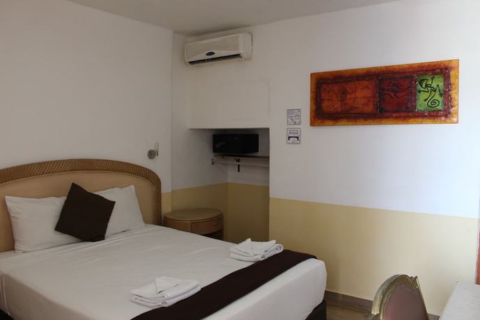 Imagen de la habitación del Hotel D'cesar Acapulco. Foto 8
