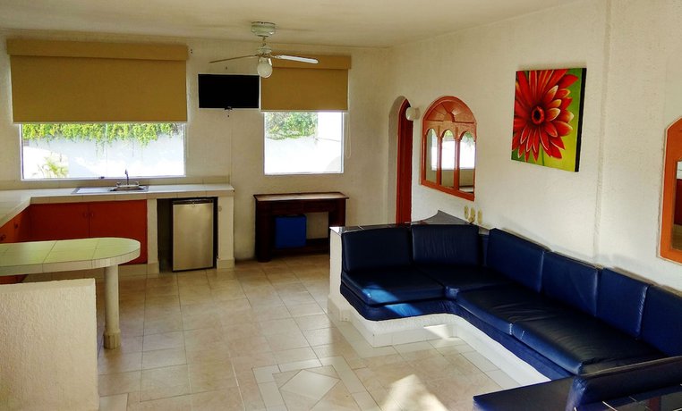 Imagen de la habitación del Hotel D'cesar Acapulco. Foto 10