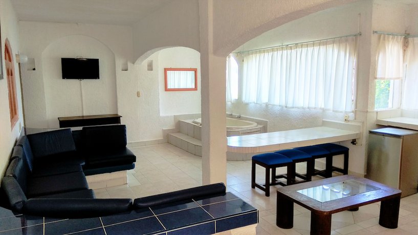Imagen de la habitación del Hotel D'cesar Acapulco. Foto 17