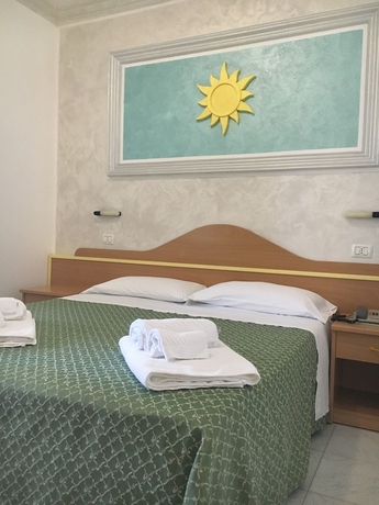 Imagen de la habitación del Hotel De Amicis. Foto 4