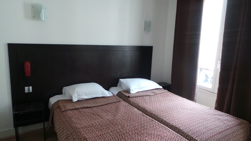 Imagen de la habitación del Hotel De Bordeaux, Gare du Nord. Foto 4