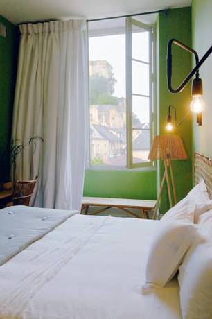 Imagen de la habitación del Hotel De Bouilhac. Foto 16