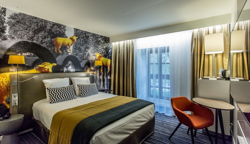 Imagen de la habitación del Hotel De Bourbon - Mercure Bourges. Foto 10