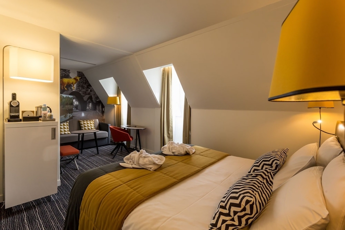 Imagen de la habitación del Hotel De Bourbon - Mercure Bourges. Foto 13